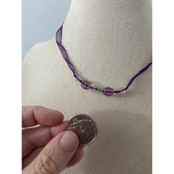 Purple ribbon choker necklace - Picture 2 of 4